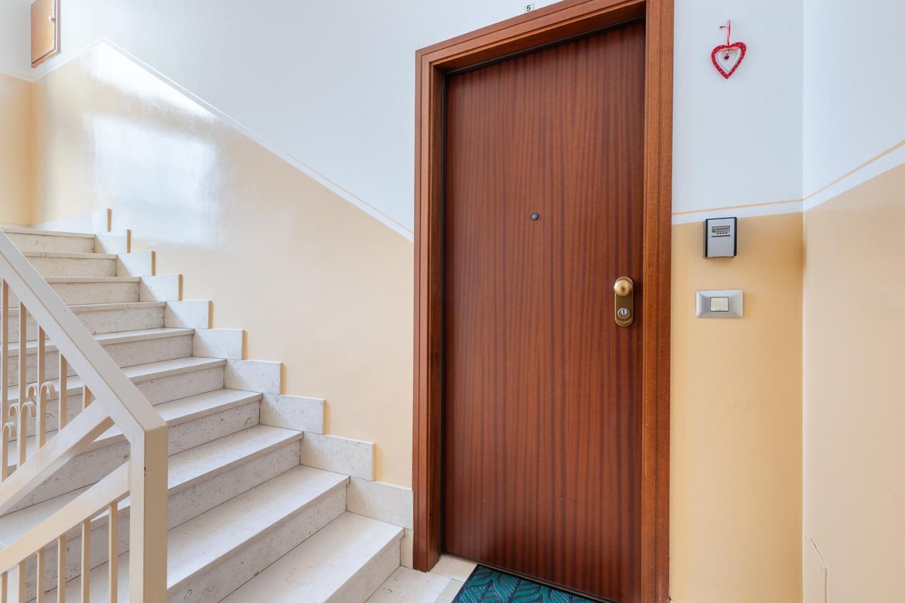 Appartamento Centrale Con Parcheggio E Wi-Fi Gratuito Ac Alba  Bagian luar foto